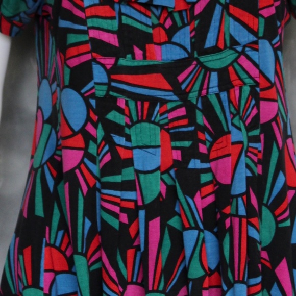 Almost VINTAGE Marc by Marc Jacobs Geometric Silk-blend Top - Size M - Picture 2 of 4